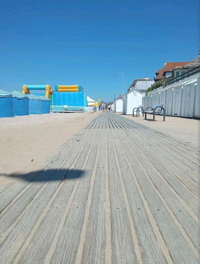 Appartement 45M2 - Proche Deauville - Vue Mer Bénerville-sur-Mer Exterior foto